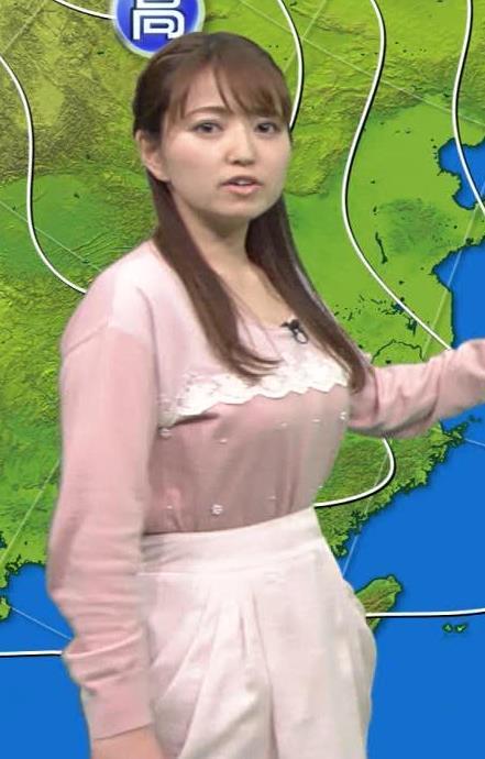 福岡良子　乳首ポッチ画像