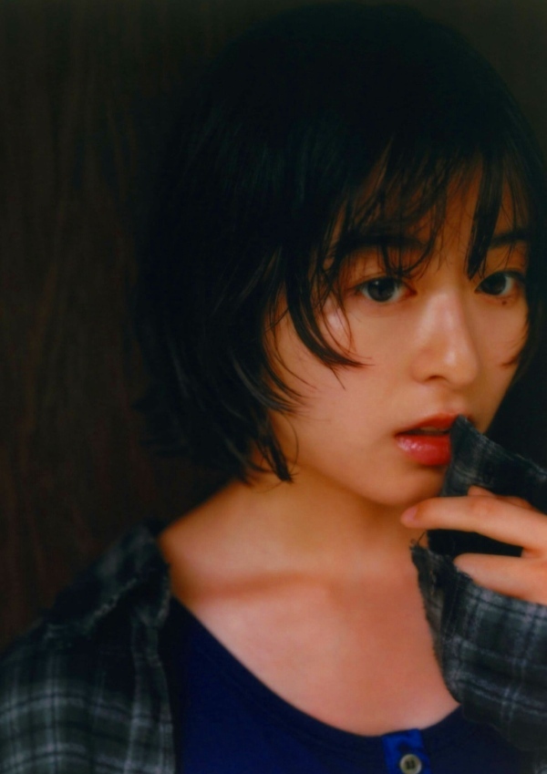 森七菜　セクシー画像