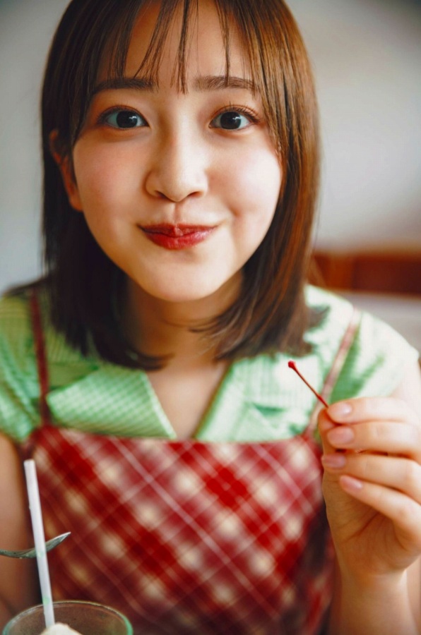 南後杏子　グラビア画像