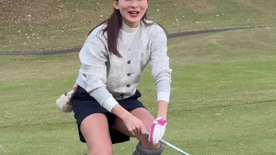 山本里菜　パンチラ画像