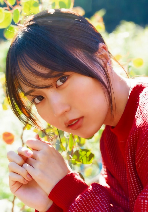 賀喜遥香　セクシー画像