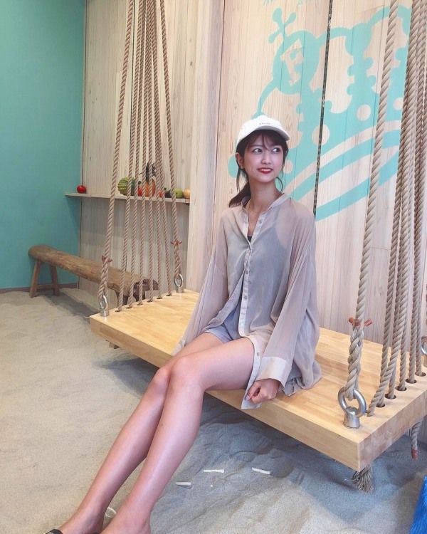 瀧山あかね　太もも画像