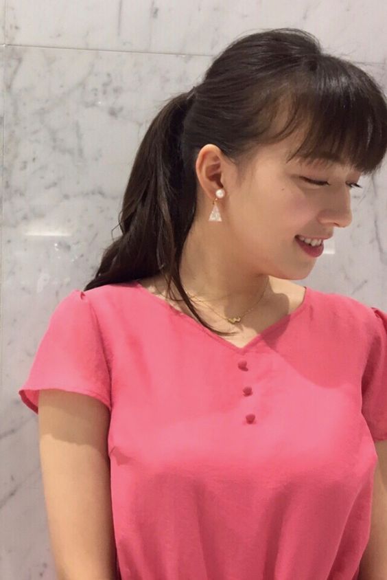 阿部華也子　乳首ポッチ画像