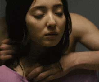 佐々木希　濡れ場GIF